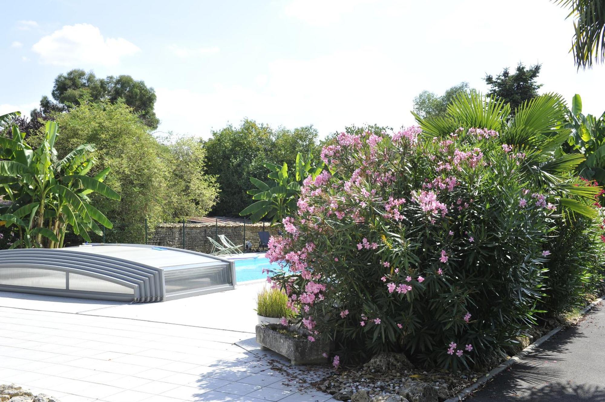 Jardin D'Arcy - Chambres D'Hotes Avec Piscine Et Spa Bois Kültér fotó