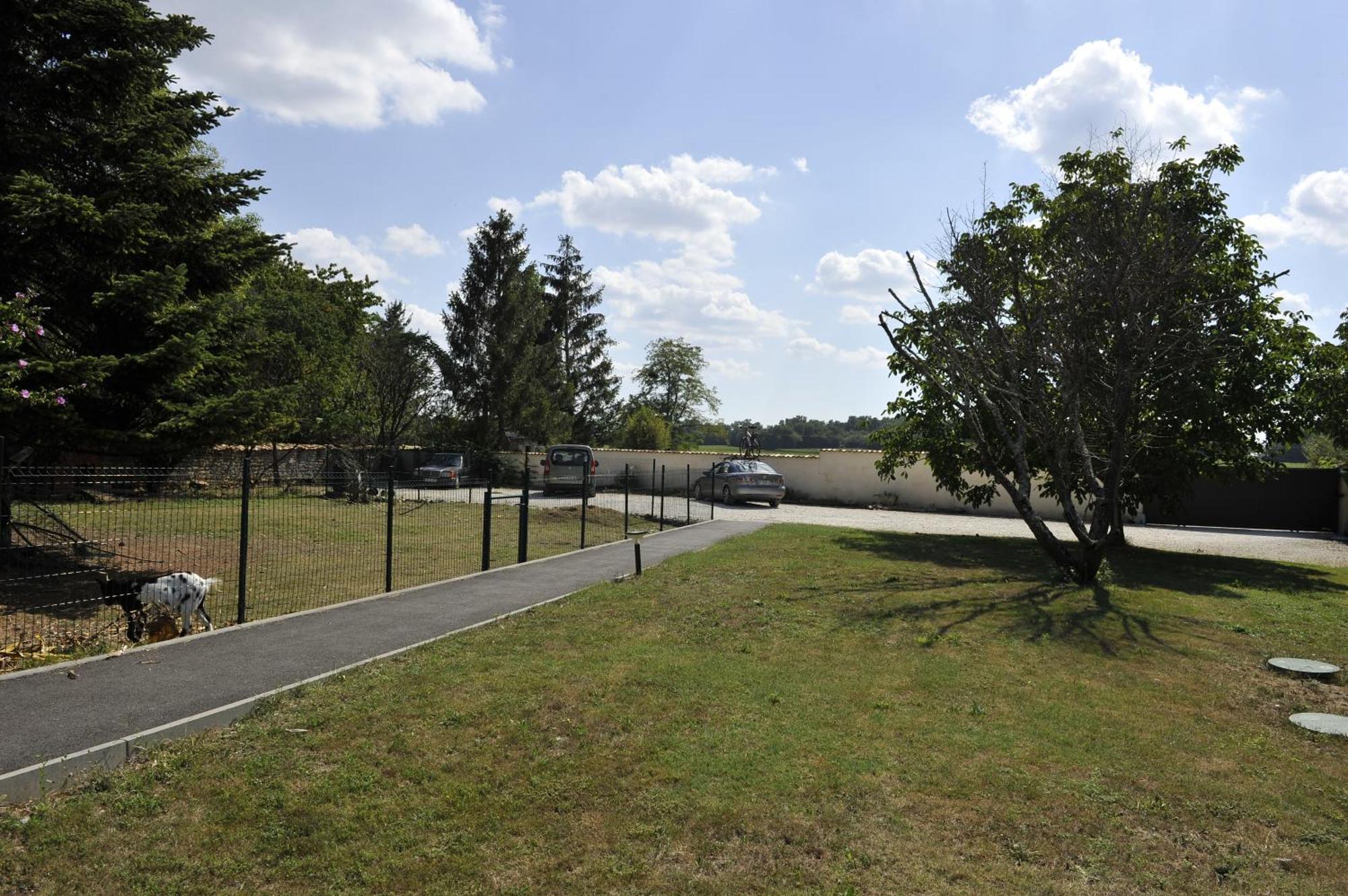 Jardin D'Arcy - Chambres D'Hotes Avec Piscine Et Spa Bois Kültér fotó