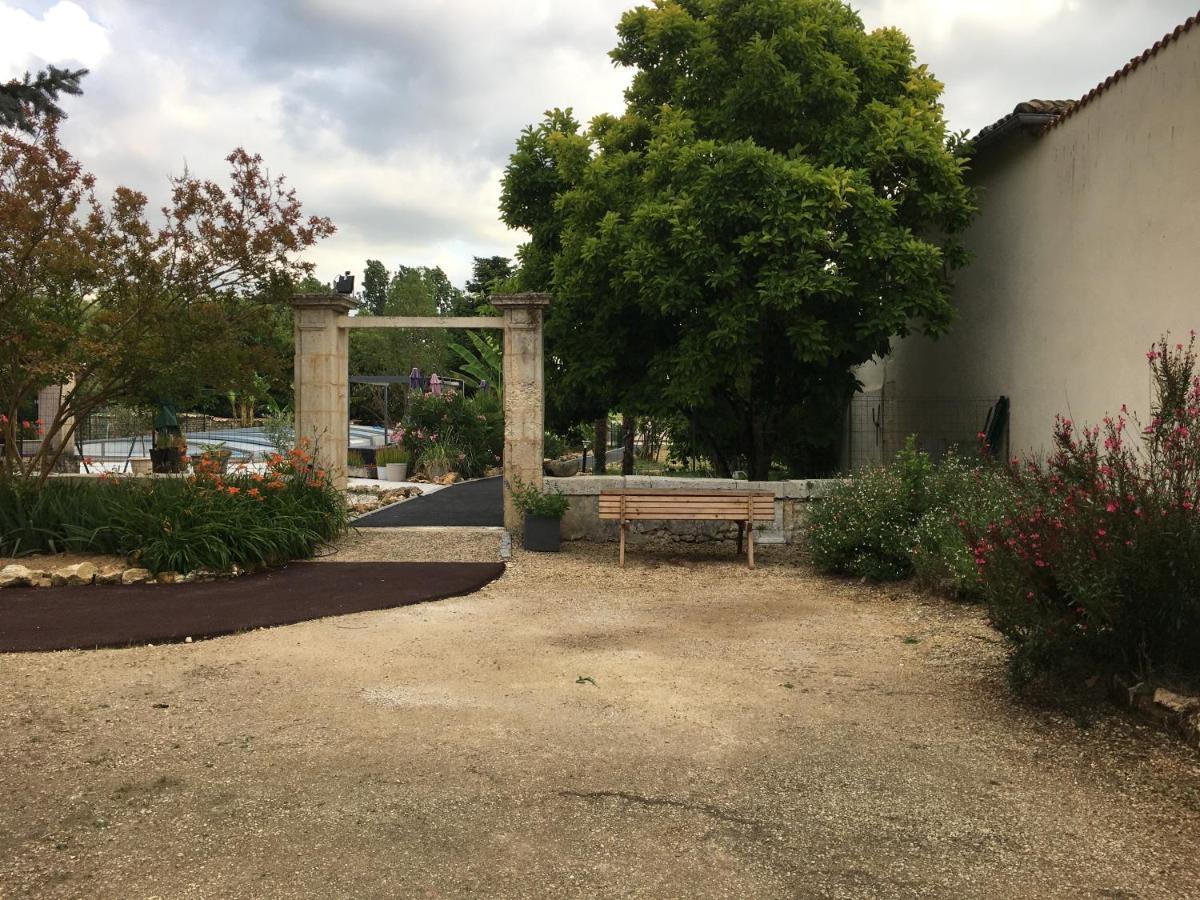 Jardin D'Arcy - Chambres D'Hotes Avec Piscine Et Spa Bois Kültér fotó