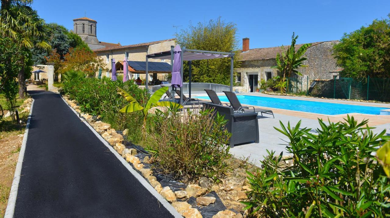 Jardin D'Arcy - Chambres D'Hotes Avec Piscine Et Spa Bois Kültér fotó